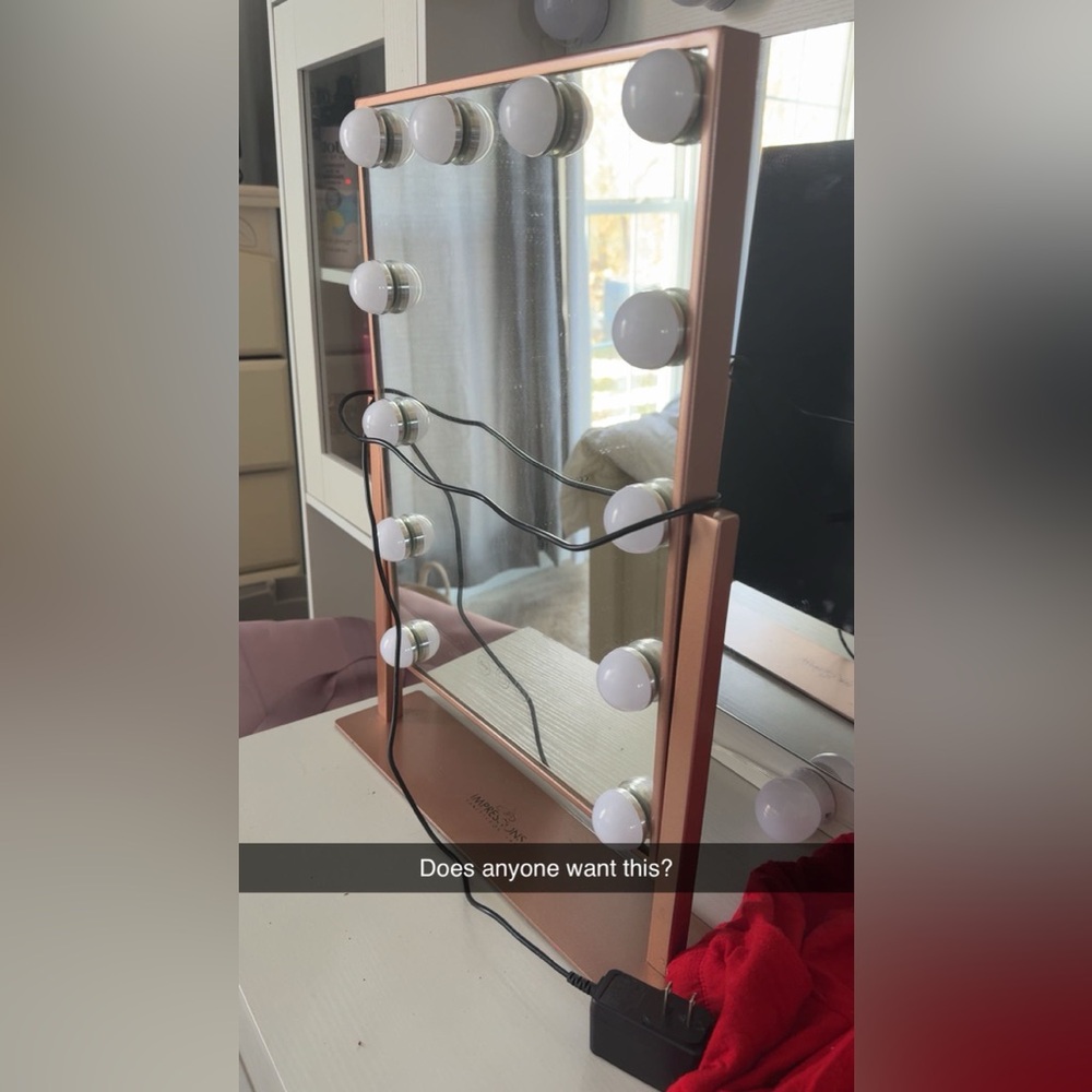 Glamorous Copper Vanity Mirror with Lights